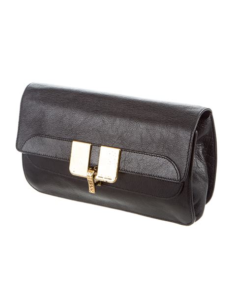 marc jacobs clutch handbags.